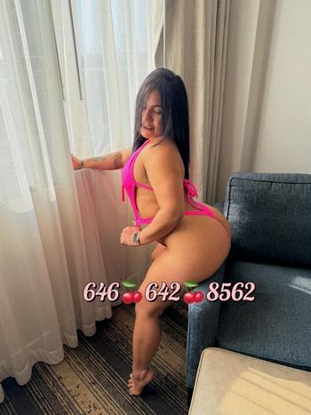 Lizz, 29  female escort, Central Jersey